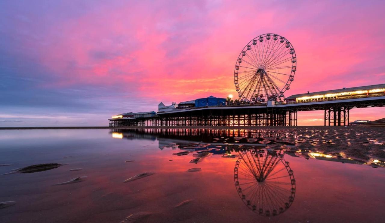 The Blenheim Mount Hotel Blackpool Esterno foto